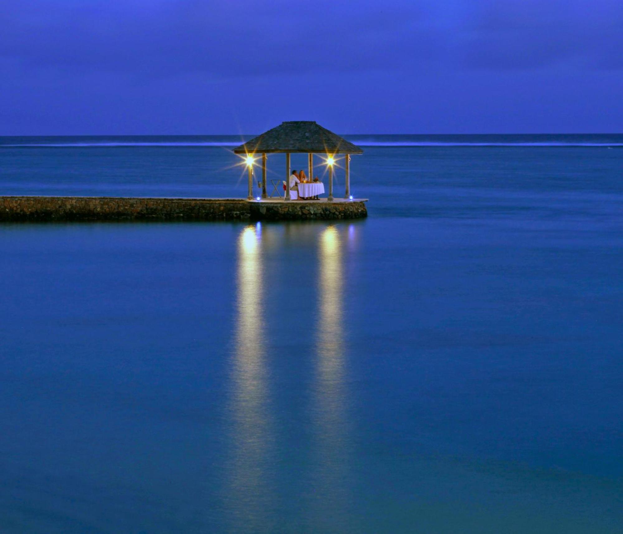 The Warwick Fiji Hotel Korolevu  Buitenkant foto Spa at the Taj Bengal